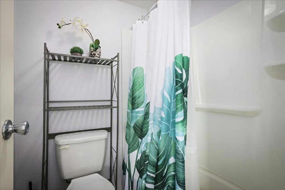 بيت للعطل فيلا Kona Westwind 1 New! Quiet Ocean-View 1St Floor | Patio | Pool كايلو كونا الولايات المتحدة الأمريكية